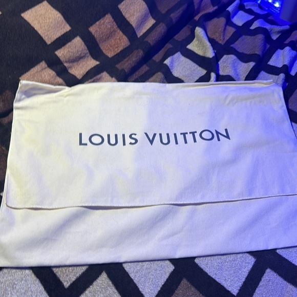 Louis Vuitton dust bag AUTHENTIC - Picture 3 of 3
